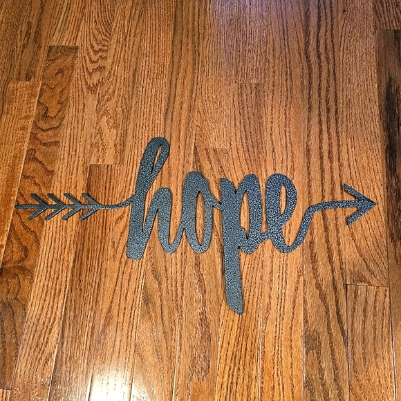 HP🎉 "Hope" Arrow Decorative Metal Wall Sign - Picture 2 of 8